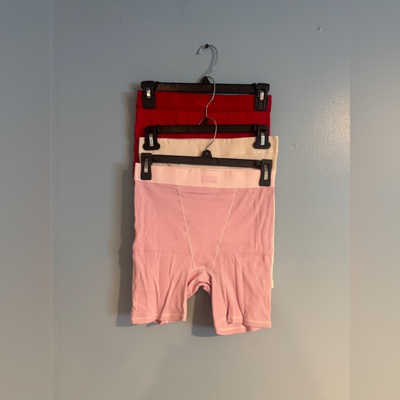 SKIMS Cotton Rib Boxer Red Multi Set - Picture 1 of 3